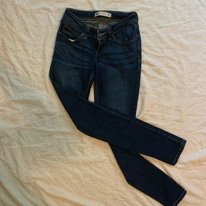 Levi’s Low Rise Bold Curve Skinny jeans